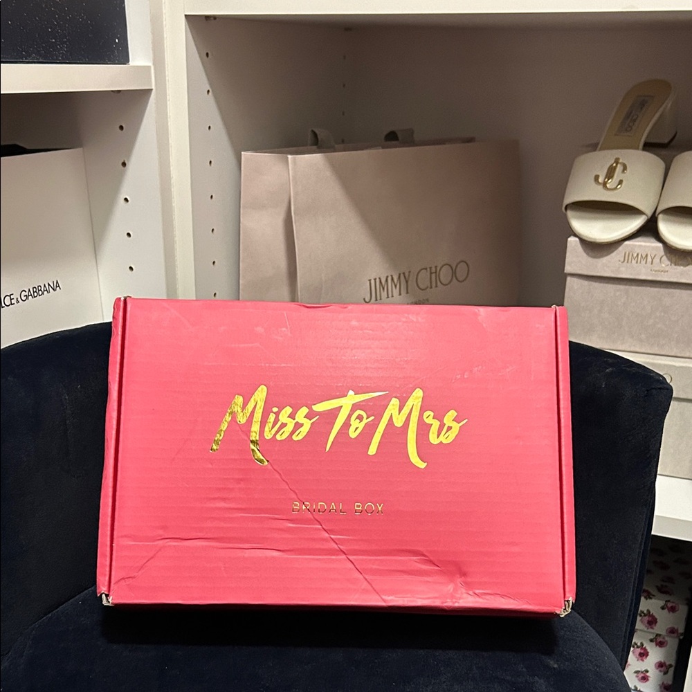 Bridal Box - Picture 2 of 10